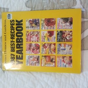 Vintage Bette Homes and Gardens 1987 Best Recioes Yearbook